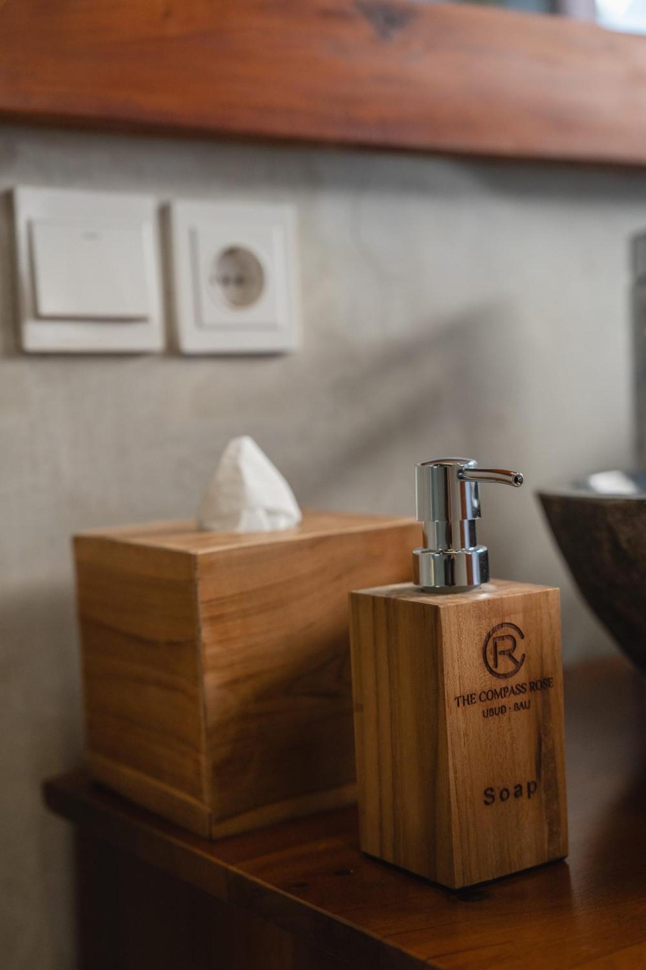 The Compass Rose Ubud Εξωτερικό φωτογραφία