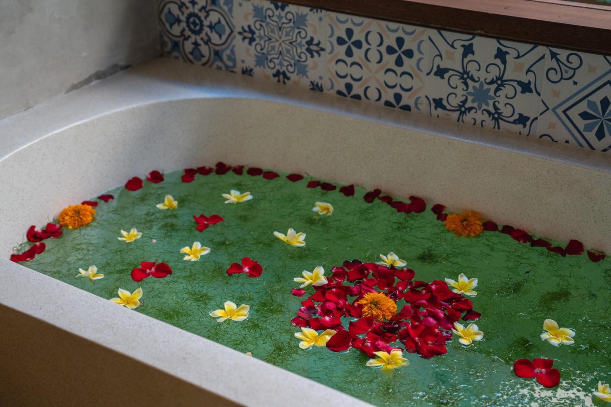 The Compass Rose Ubud Εξωτερικό φωτογραφία